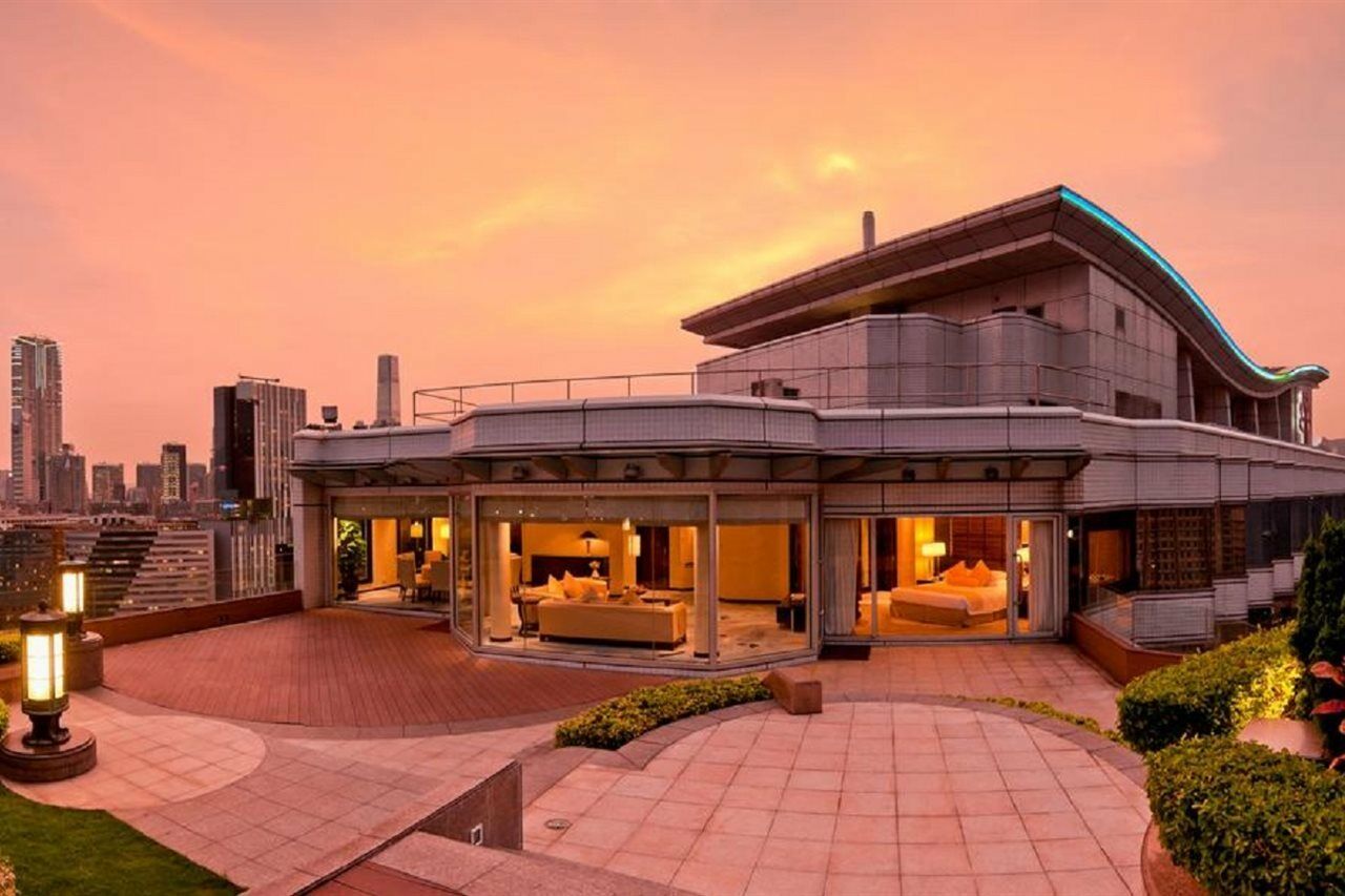 Harbour Plaza Metropolis Hotel Hong Kong Exterior photo